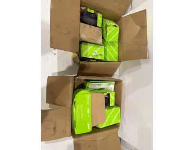 Valeo brake pad set comprising multiple packages o...