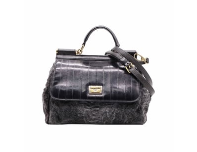 Designer Vault (A982) - Lot 6020