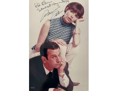 GET SMART BARBARA FELDON SIGNED PHOTO 

Barbara Fe...