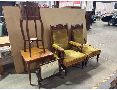 Pair of Victorian-style parlour chairs featuring c...