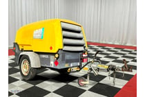 2B · 2017 Atlas Copco XAS68 Trailer Manufacture