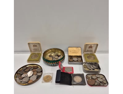 The Curio Collection (A979) - Lot 8306