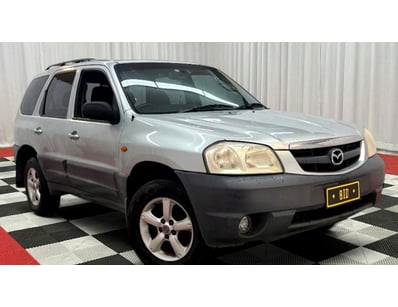 <b>2004 Mazda Tribute Wagon - Silver - 260,629km -...