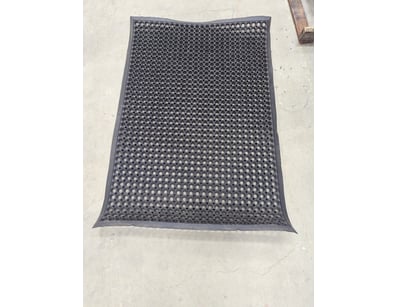 Unclaimed Freight (GCA1004) - Lot 266