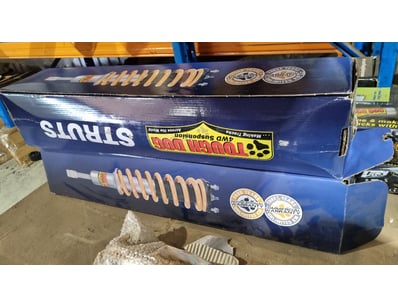 MOSTLY UNRESERVED 4x4 WORKSHOP BUSINESS CLOSURE... - Lot 205