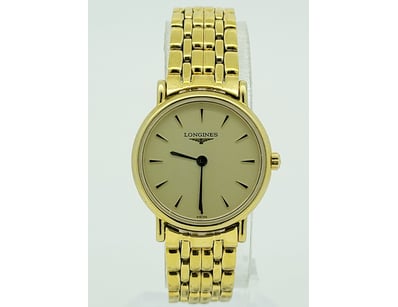 Affordable Watch Market (A999) - Lot 520