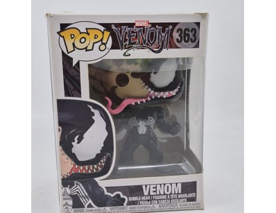 The Curio Collection (A985) - Lot 537