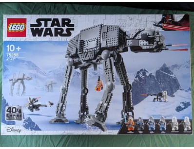 **UNRESERVED** LIFETIME COLLECTION OF LEGO PART... - Lot 309