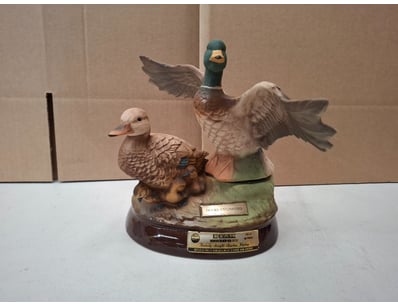 Mancave & Memorabilia (A1007) - Lot 2358