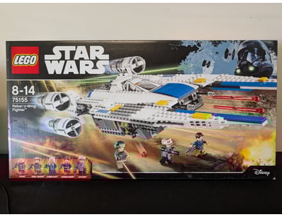 **UNRESERVED** COOKIE'S LIFETIME COLLECTION OF ... - Lot 710