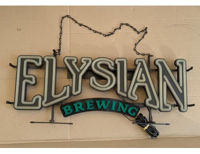 Mancave & Memorabilia (A990) - Lot 7025