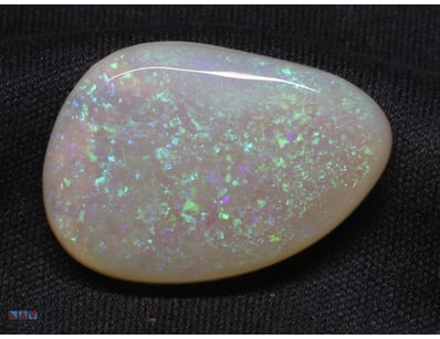 LIGHTNING RIDGE SOLID CRYSTAL OPAL, 6.93 CARATS,  ...