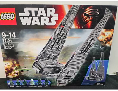 **UNRESERVED** LIFETIME COLLECTION OF LEGO PART... - Lot 771