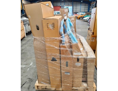 BRAND NEW Pallet of Mazda and Hyundai car parts. ...