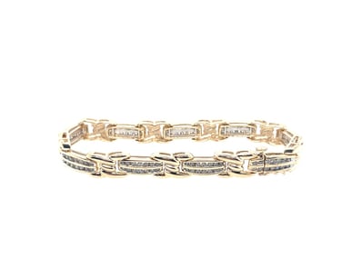 Prestige Jewellery (A977) - Lot 4700