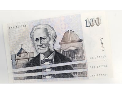 Coins, Banknotes & Bullion (A1004) - Lot 587