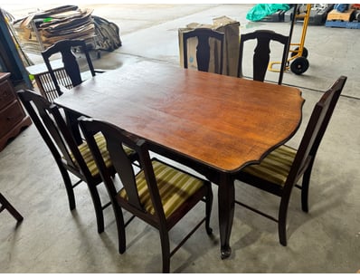 House & Homewares (A1003) - Lot 109