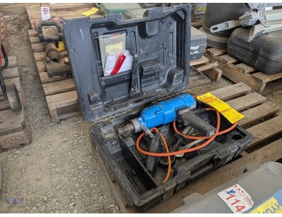 Tyrolit Electric Core Drill DME 20 & more

Note: S...