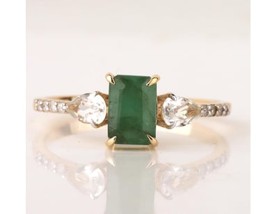 Affordable Jewellery Market (A986) - Lot 2475