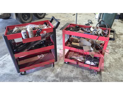 MOSTLY UNRESERVED 4x4 WORKSHOP BUSINESS CLOSURE... - Lot 256