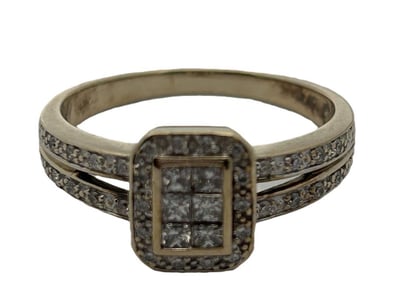 Luxury Pawnbroker Christmas Sale PART 1 (A984) - Lot 523