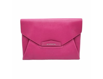 Designer Vault (A982) - Lot 1002