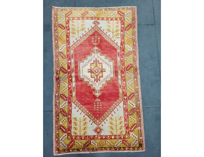 HANDMADE TURKISH OUSHAK RUG WITH CENTRAL DIAMOND M...
