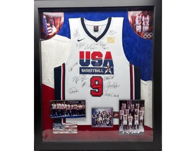 Prestigious Memorabilia (A980) - Lot 9