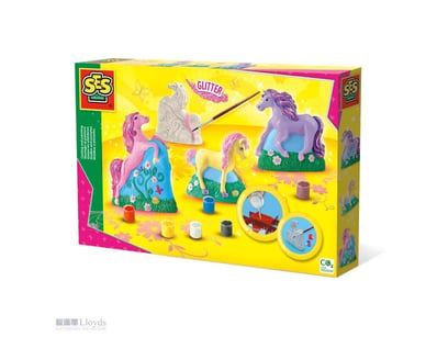 RRP $39.95 Casting And Painting - 3 Horses 

Your ...