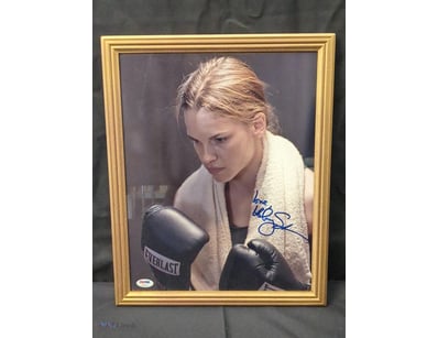 AUTOGRAPHED PHOTOGRAPH OF HILARY SWANK.

Item Size...
