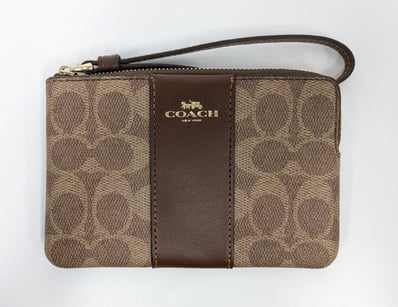 Coach corner zip wristlet purse in signature coate...