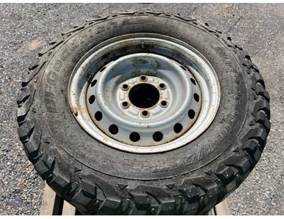 Set of (4) Used BF-Goodrich All-Terrain T/A KO2 Ty...