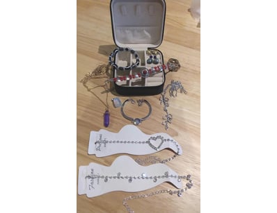 The Curio Collection (A985) - Lot 1058