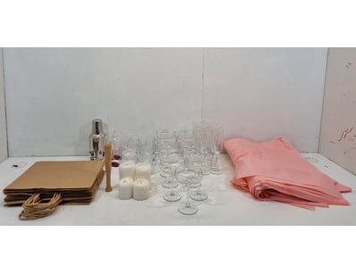 Fashion Retail Store Assets Liquidation (ON11611) - Lot 35
