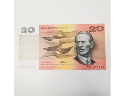 AUSTRALIAN $20 BANKNOTE , R409A (UNC)

CV : $120...