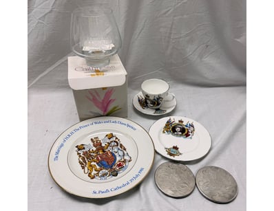 The Curio Collection (A997) - Lot 1118