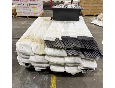 Assorted pallet lot of caravan wheel spats and mou...