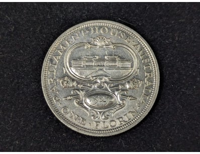 1927 AUSTRALIAN 8 PEARL PARLIAMENT HOUSE FLORIN
...