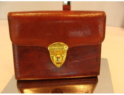 Designer Vault (A998) - Lot 539