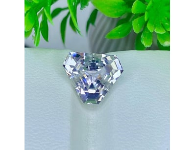 UNRESERVED Diamonds, Gemstones & Opals (A993) - Lot 243