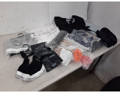 Unclaimed Freight (GCA995) - Lot 438