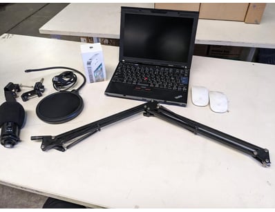 Home Entertainment, Audio & Computers (NSWA987) - Lot 2718