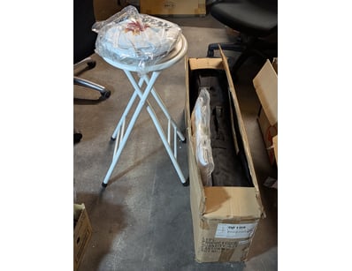 Mancave & Memorabilia (A1007) - Lot 2289