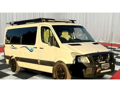<b>2011 Mercedes-Benz Sprinter 319 CDI NCV3 Van - ...