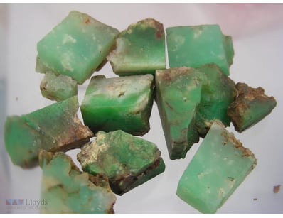 58GRAMS AUSTRALIAN GREEN ROUGH CHRYSOPRASE        ...