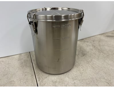 Unclaimed Freight (GCA1002) - Lot 2757