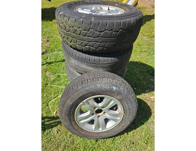 Assorted Alloy Rims & Tyres (unknown expiry), quan...