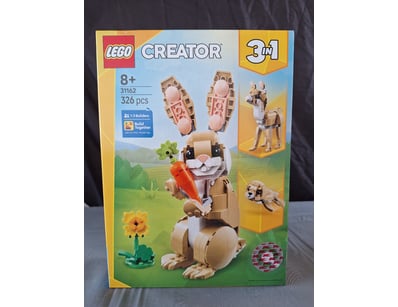 **UNRESERVED** LIFETIME COLLECTION OF LEGO PART... - Lot 150