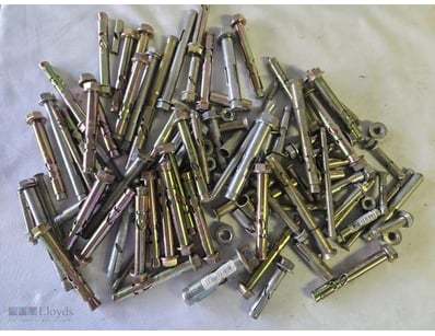 Mix Of Anchor Bolts And Expansion Fasteners Differ...