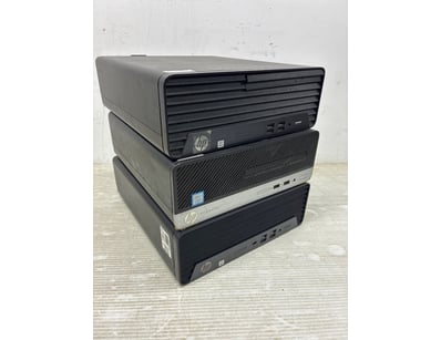 Lot of 3 HP desktop computers comprising mixed mod...